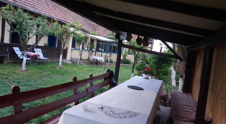 Casa Traditionala Ardeleana Madaras  Экстерьер фото